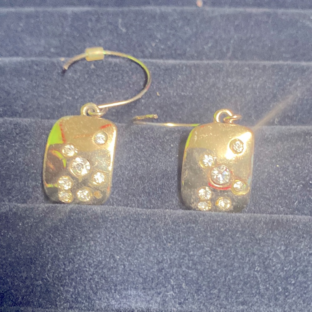 Dillard dangle earrings